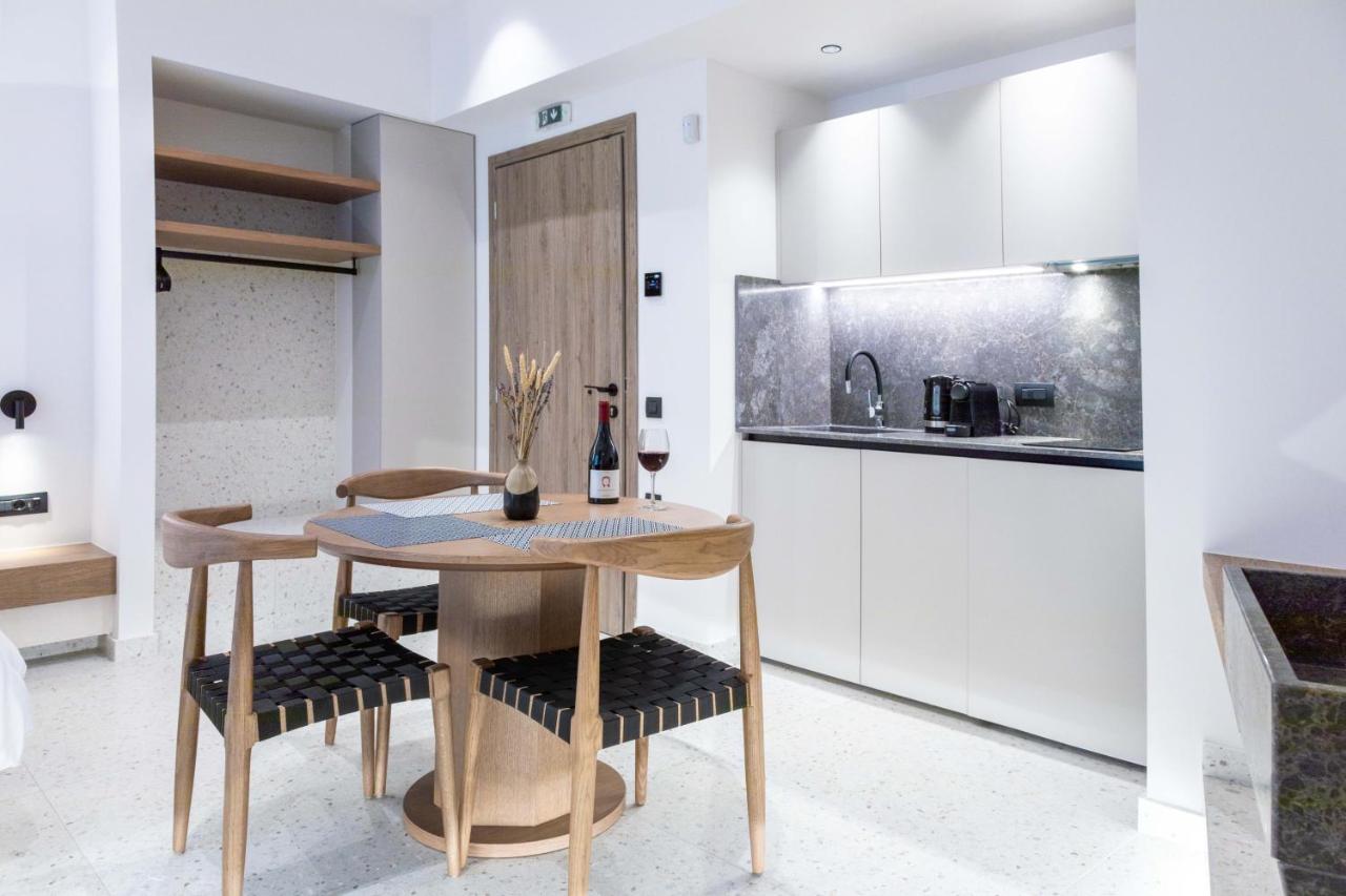 Elmaral Living Experience "Adults Only" Apartment Agia Pelagia Екстериор снимка