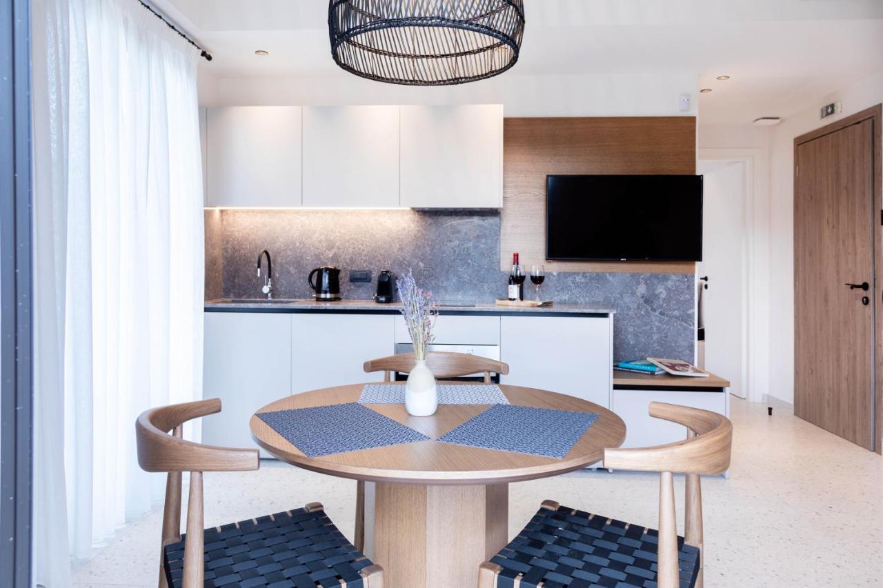 Elmaral Living Experience "Adults Only" Apartment Agia Pelagia Екстериор снимка